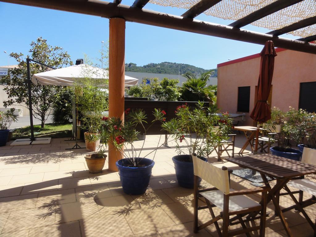 Hôtel L'Hacienda Martigues Exterior foto